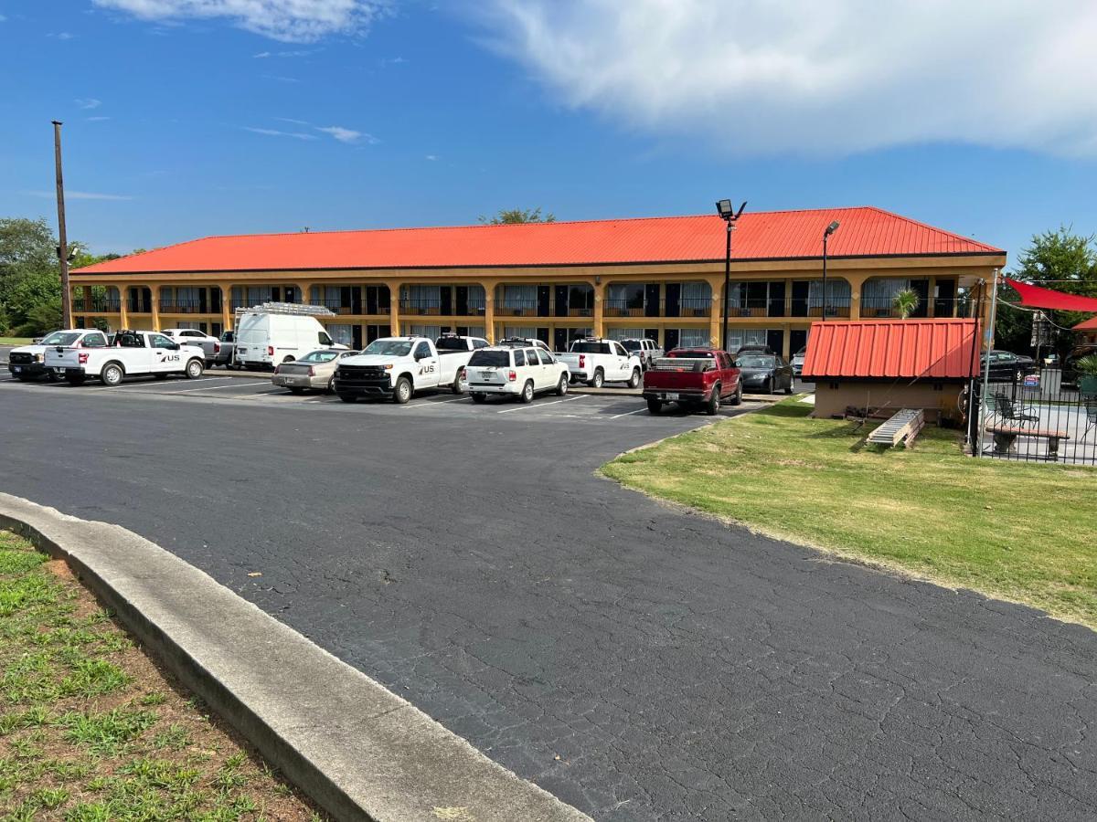 Country Hearth Inn & Suites Cartersville Ngoại thất bức ảnh