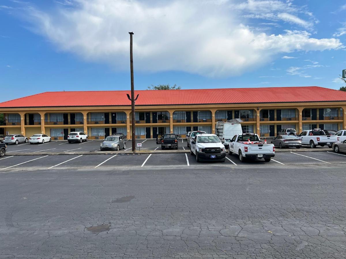 Country Hearth Inn & Suites Cartersville Ngoại thất bức ảnh